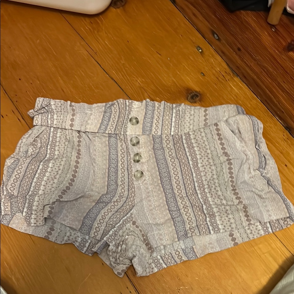Rewash Cream and Gray High Waist Shorts